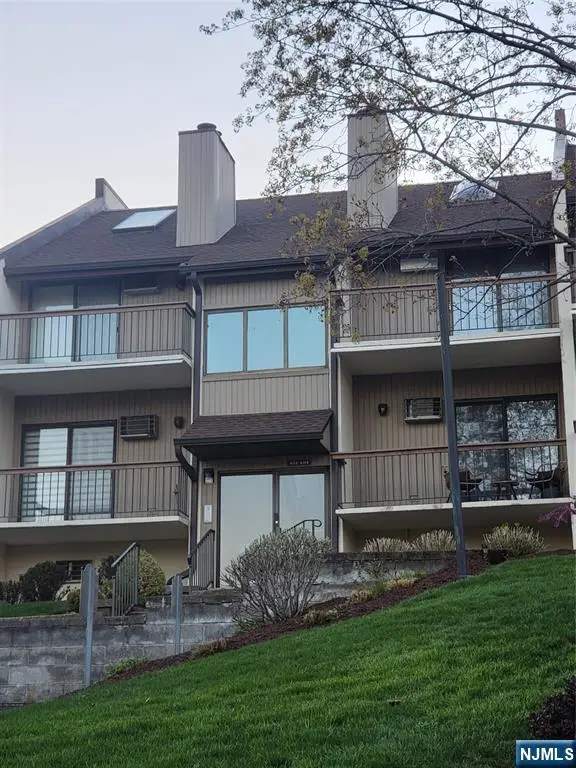 404 West Ridge Mews 4D, Wood Ridge, NJ 07075 - #3