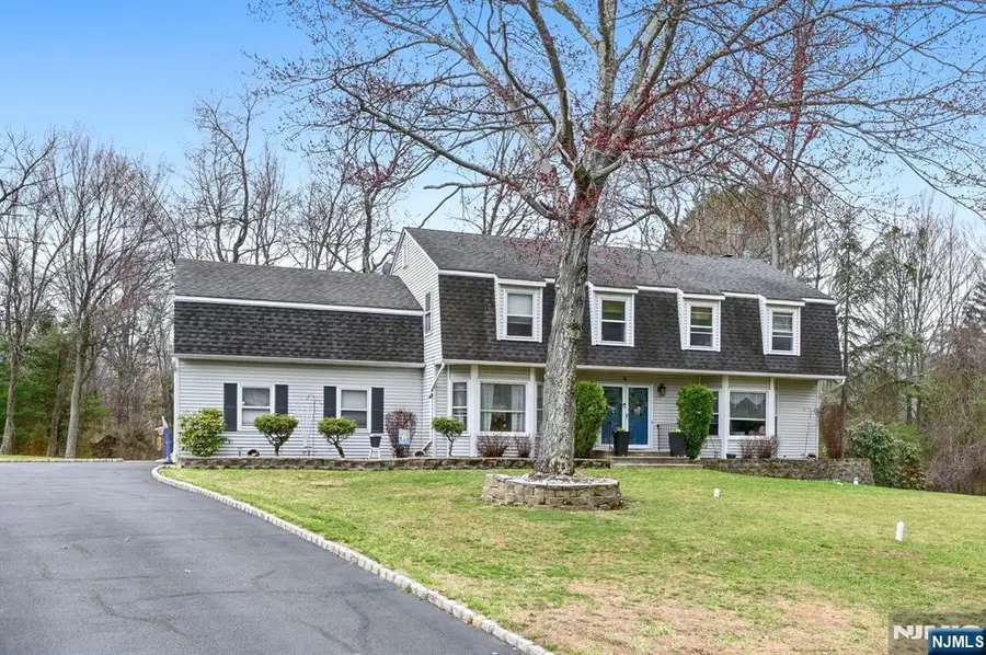 6 Robin Drive, Oak Ridge, NJ 07438 - #2