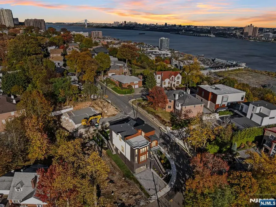 61 Edgewater Road, Cliffside Park, NJ 07010 - #2
