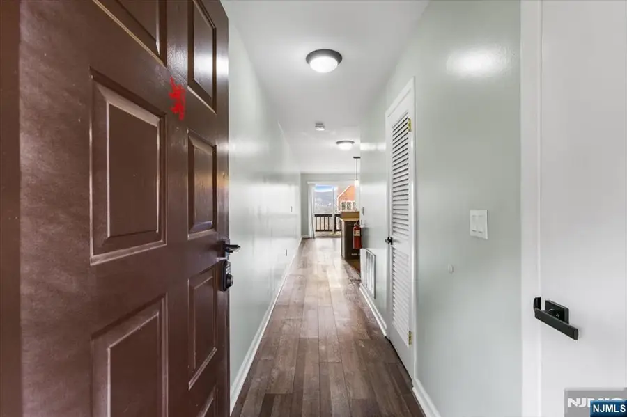 4 Alta Court 5, Vernon, NJ 07462 - #3