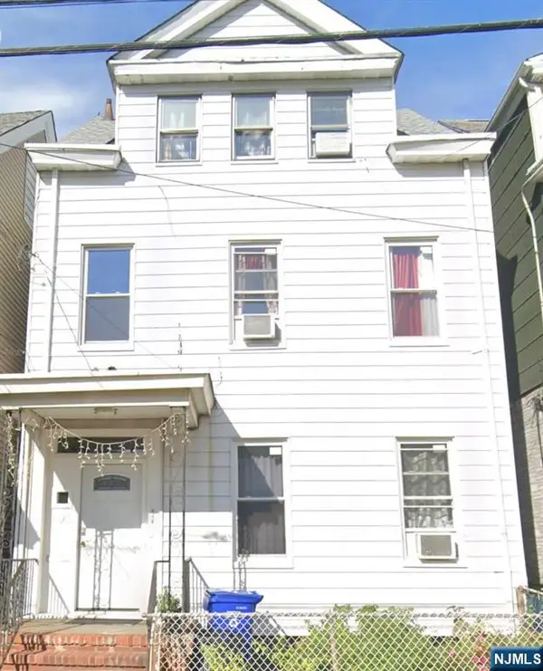192 Edmund Avenue, Paterson, NJ 07502