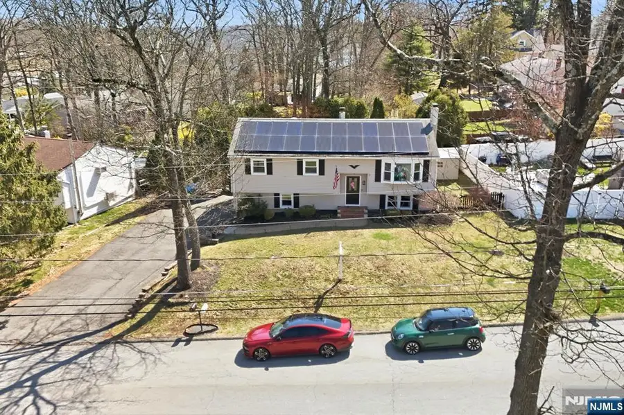 38 Holiday Drive, Hopatcong, NJ 07843 - #2