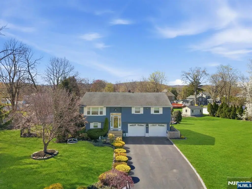 1 Chalen Court, Pequannock, NJ 07444 - #1