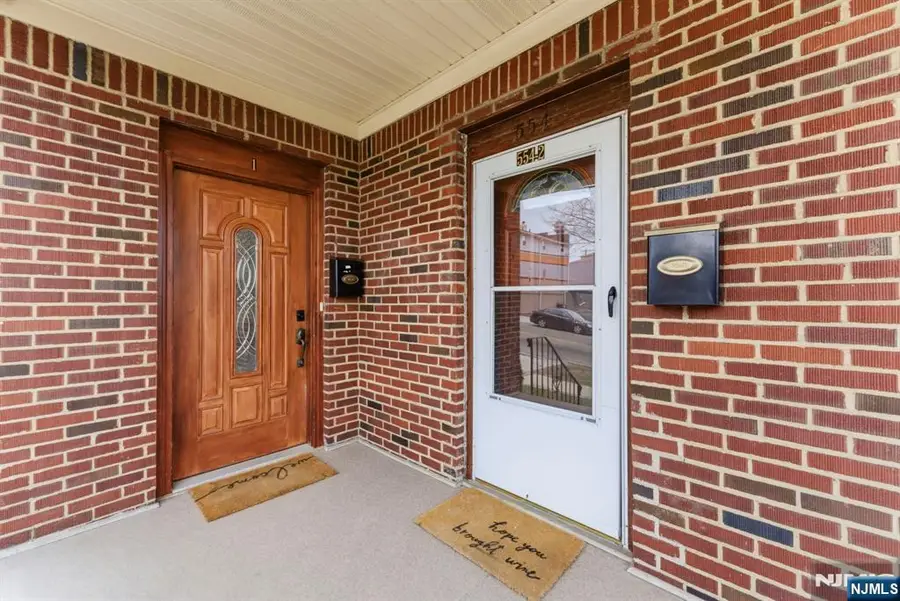 554 Kingsland Avenue, Lyndhurst, NJ 07071 - #3