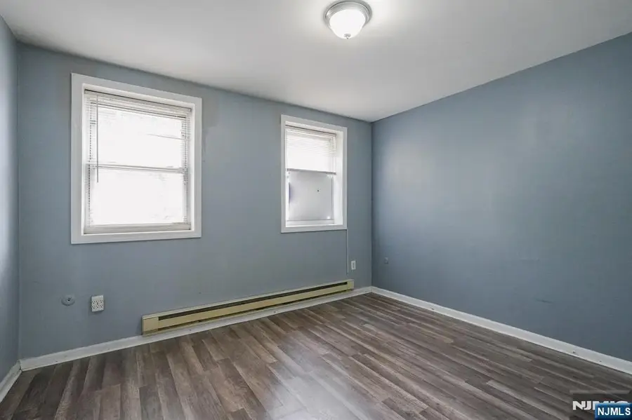 600 N 6th, Newark, NJ 07107 - #2
