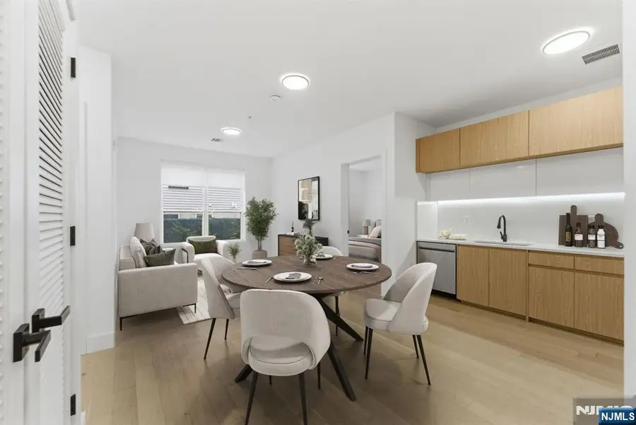 649 38th Street 203, Union City, NJ 07087 - #3