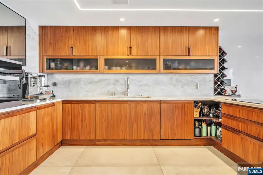 7000 Boulevard East 32C, Guttenberg, NJ 07093 - #3