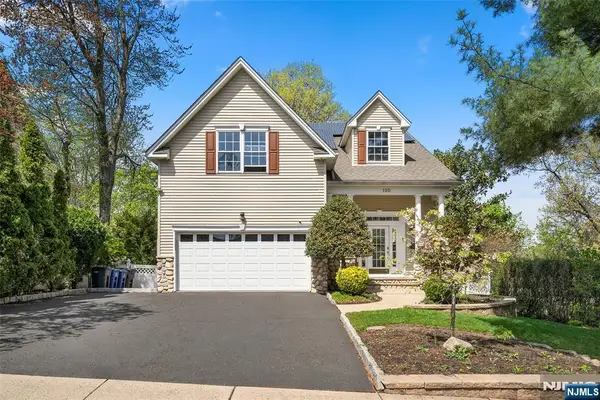 130 Irving Street, Leonia, NJ 07605