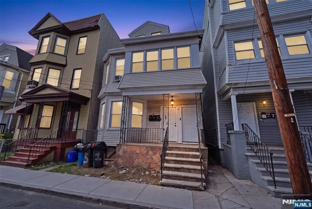 647 19th Street, Newark, NJ 07103 - #1