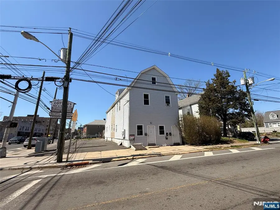 335 Myrtle Avenue, Irvington, NJ 07111 - #3