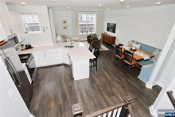 54 Harvest Way 605X, Little Falls, NJ 07424