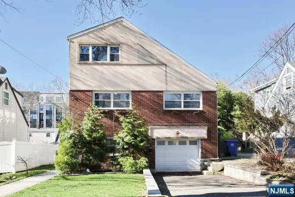 266 Coolidge Avenue, Englewood, NJ 07631