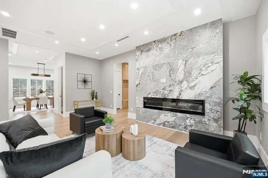 470 White Oak Ridge Road, Millburn, NJ 07078 - #3