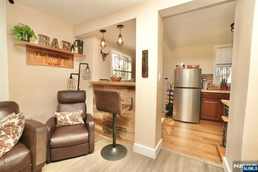 3 Laurel Avenue, Maplewood, NJ 07040 - #3