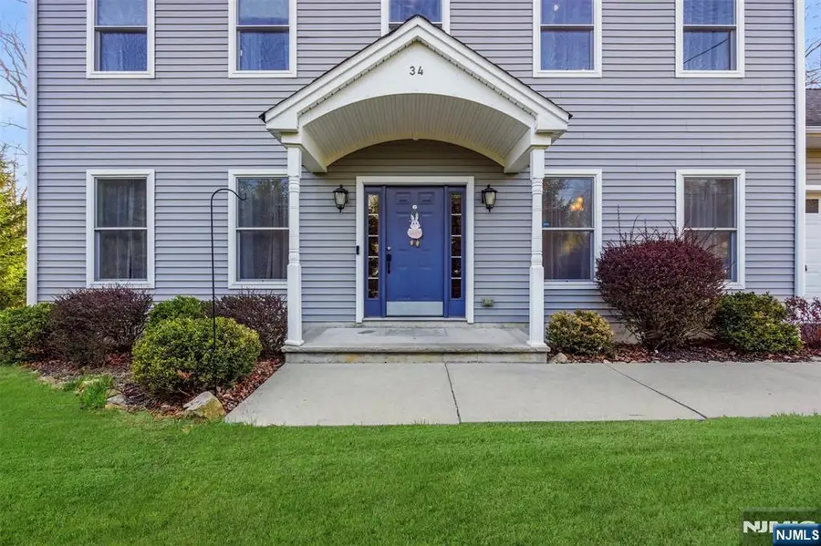 34 Tobyhanna Trail, Hopatcong, NJ 07843 - #3