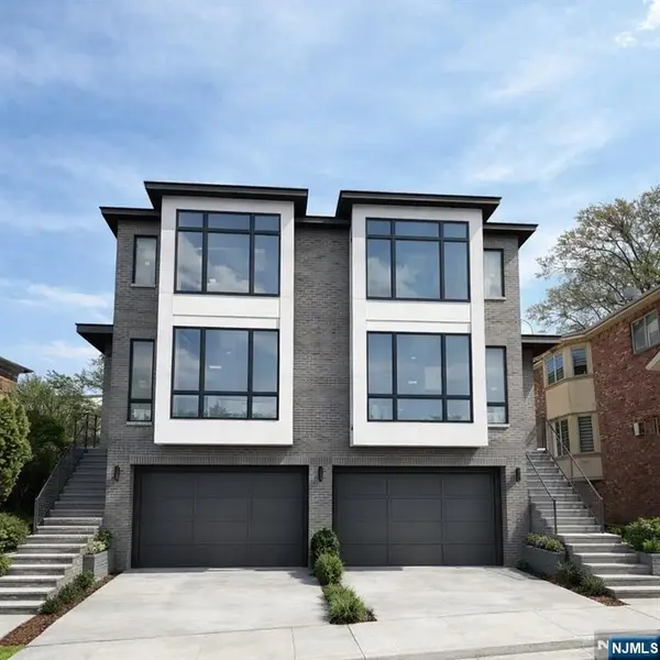 156 Morningside Lane B, Palisades Park, NJ 07650