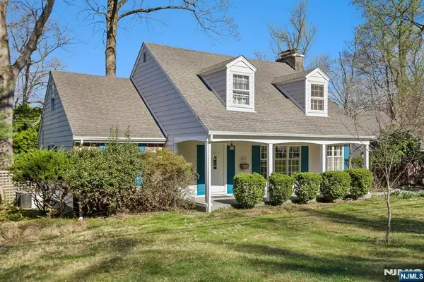 162 Anderson Avenue, Closter, NJ 07624