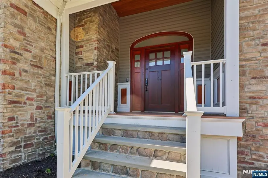72 4th Street, Park Ridge, NJ 07656 - #2