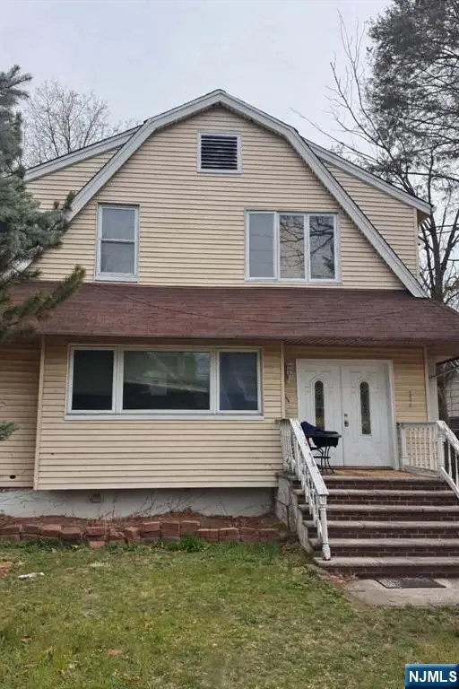 334 Brook Avenue, Passaic, NJ 07055 - #2