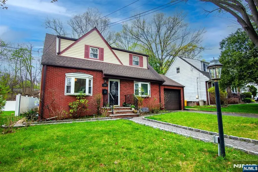 352 Billington Road, Teaneck, NJ 07666 - #2