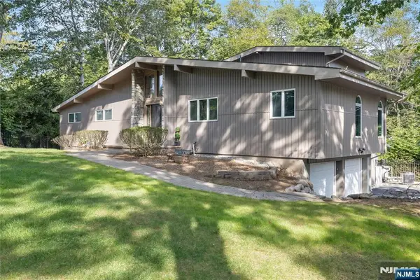 727 Rolling Hill Drive, River Vale, NJ 07675