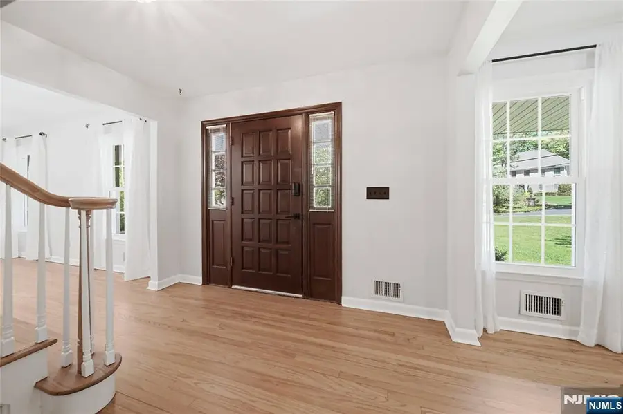 3 Osborne Court, Mahwah, NJ 07430 - #3
