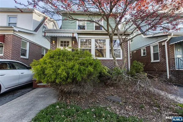 13 Front Street, North Arlington, NJ 07031