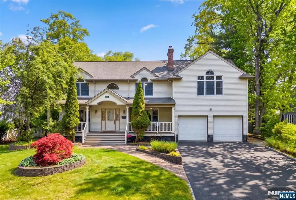 55 Canterbury Drive, Ramsey, NJ 07446 - #1