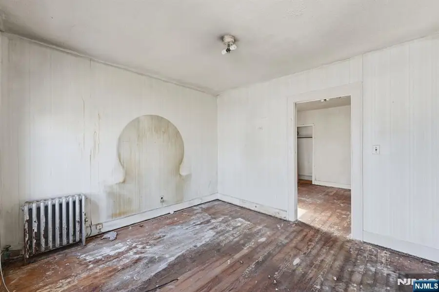 1024 Julia Street, Elizabeth, NJ 07201 - #3