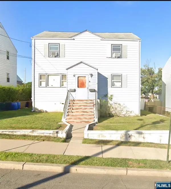 546 Lafayette Avenue, Passaic, NJ 07055