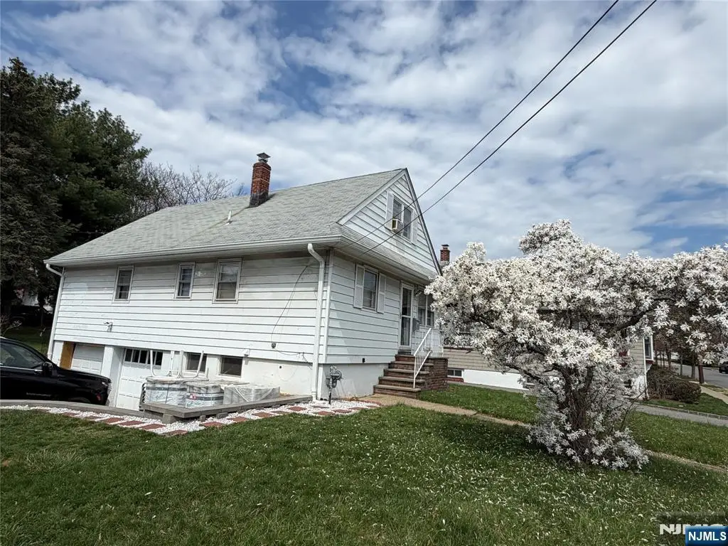 2 Sunnyside Place, Verona, NJ 07044 - #1