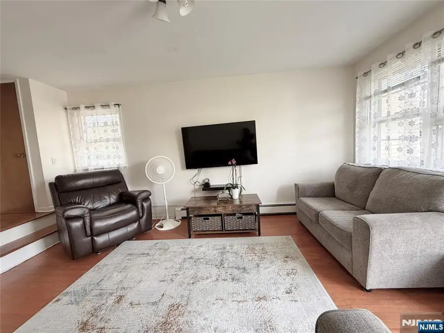 2 Sunnyside Place, Verona, NJ 07044 - #3