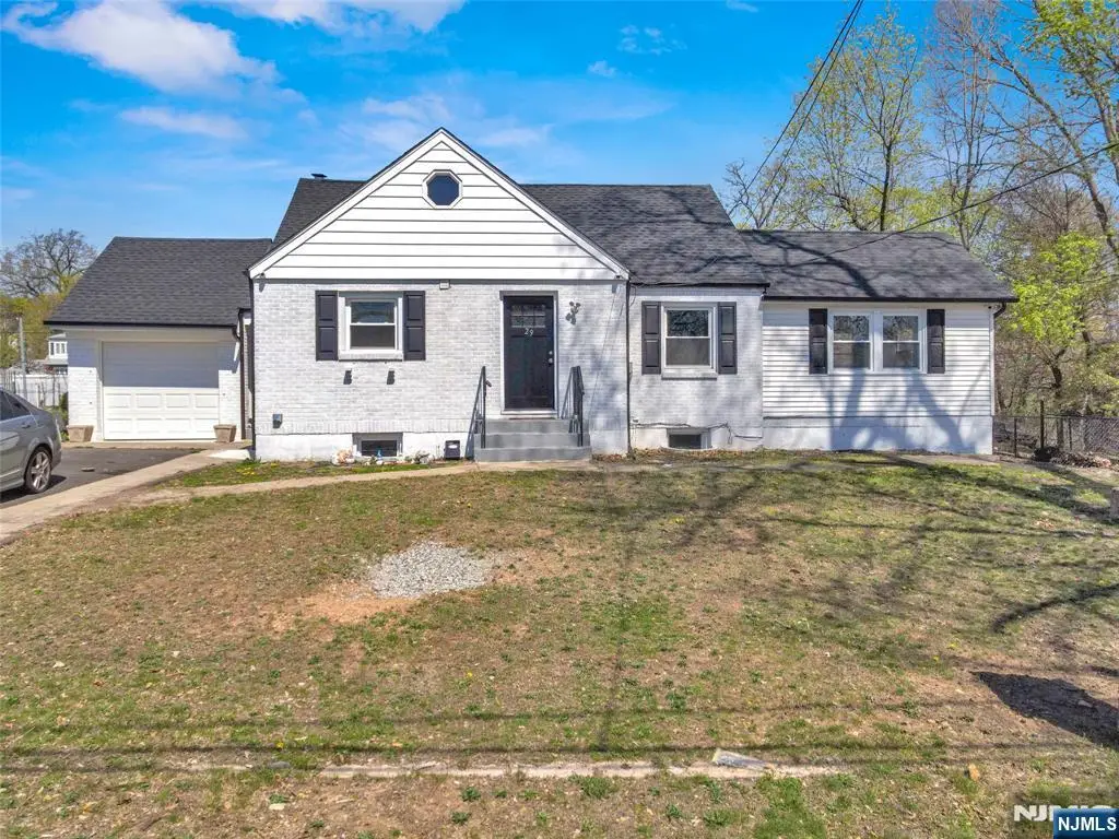 29 Stansfield Place, North Haledon, NJ 07508 - #1