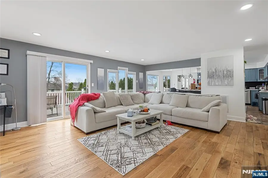 69 Colonial Road, Wayne, NJ 07470 - #3