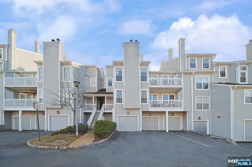 33 Markham Circle 91, Englewood, NJ 07631 - #1