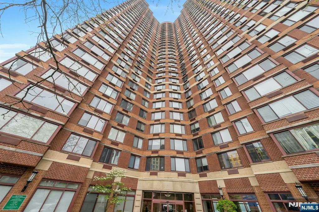 100 Old Palisade Road 917, Fort Lee, NJ 07024 - #1