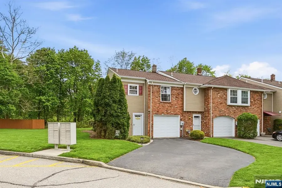 15 Dena Drive, Wanaque, NJ 07465 - #3
