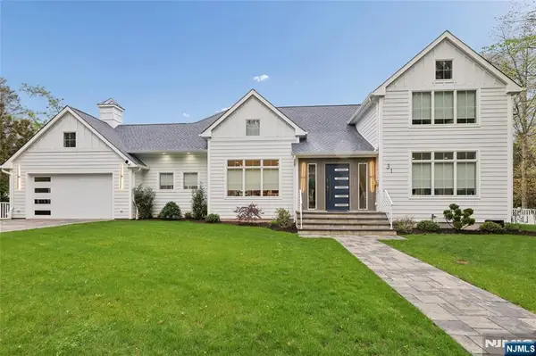 31 Engleside Street, Cresskill, NJ 07626