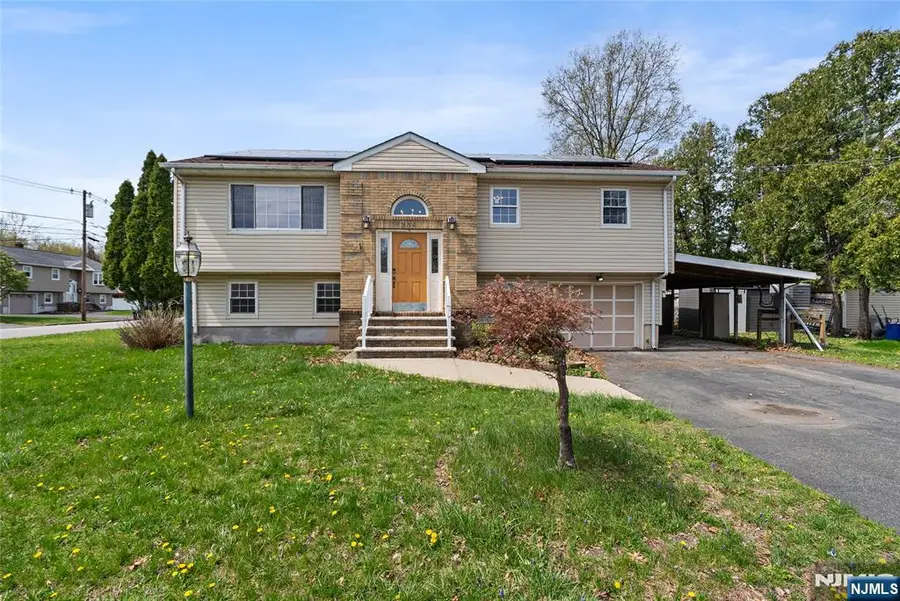 334 Pine Street, Pompton Lakes, NJ 07442 - #2
