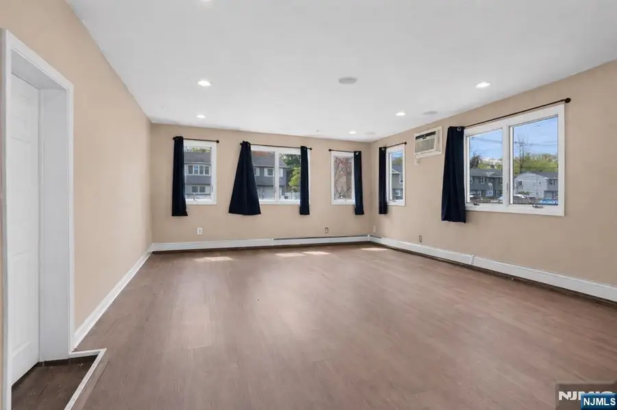 334 Pine Street, Pompton Lakes, NJ 07442 - #3