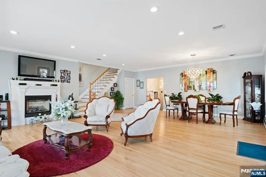 88B Myrtle Avenue, Edgewater, NJ 07020 - #3