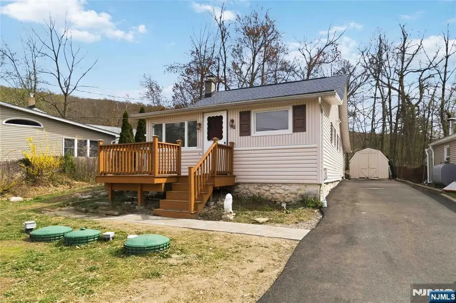 54 Wildwood Road, Oak Ridge, NJ 07438 - #3