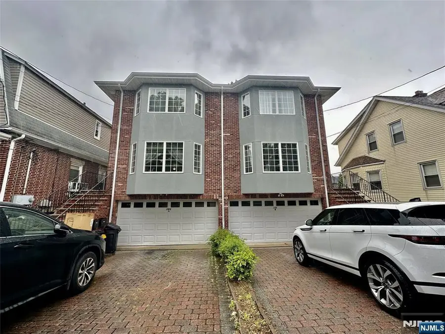 386A Park Avenue, Fairview, NJ 07022 - #2