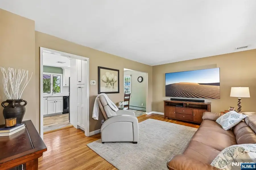 488 Dorchester Road, Ridgewood, NJ 07450 - #3