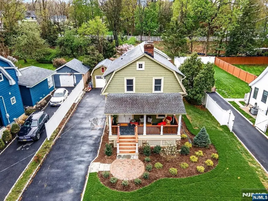 34 Buttonwood Road, Essex Fells, NJ 07021 - #3