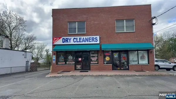 351 Main Avenue, Wallington, NJ 07057
