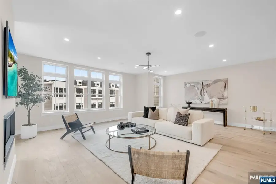 188 Broadway 4, Woodcliff Lake, NJ 07677 - #3