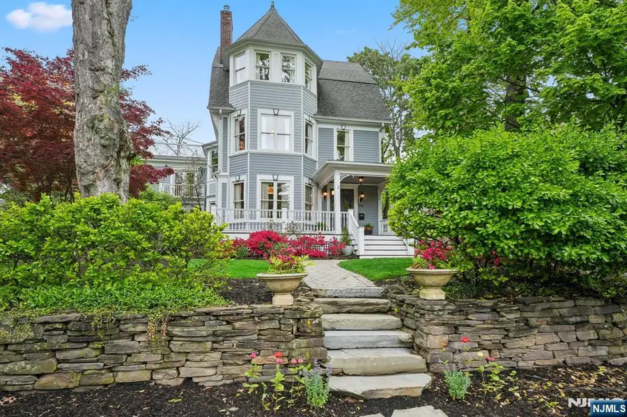 378 Park Street, Montclair, NJ 07043 - #2