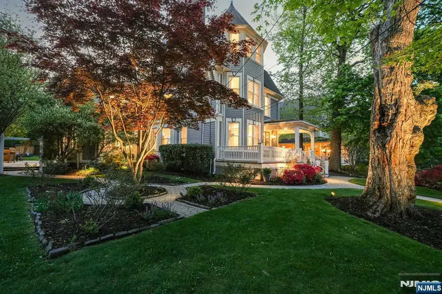 378 Park Street, Montclair, NJ 07043 - #3