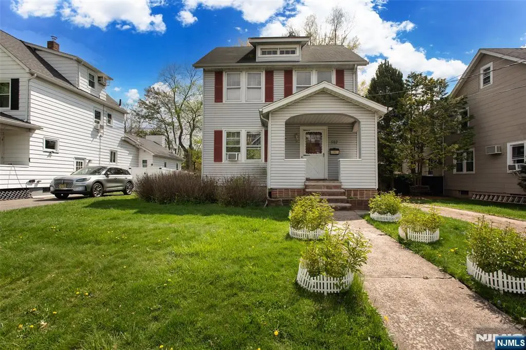 582 Center Avenue, River Edge, NJ 07661 - #1